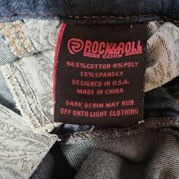 Rock & Roll Denim Blue Flare Wide Leg Jeans Pants Women 27 Waist  32 Inseam - Picture 4 of 13